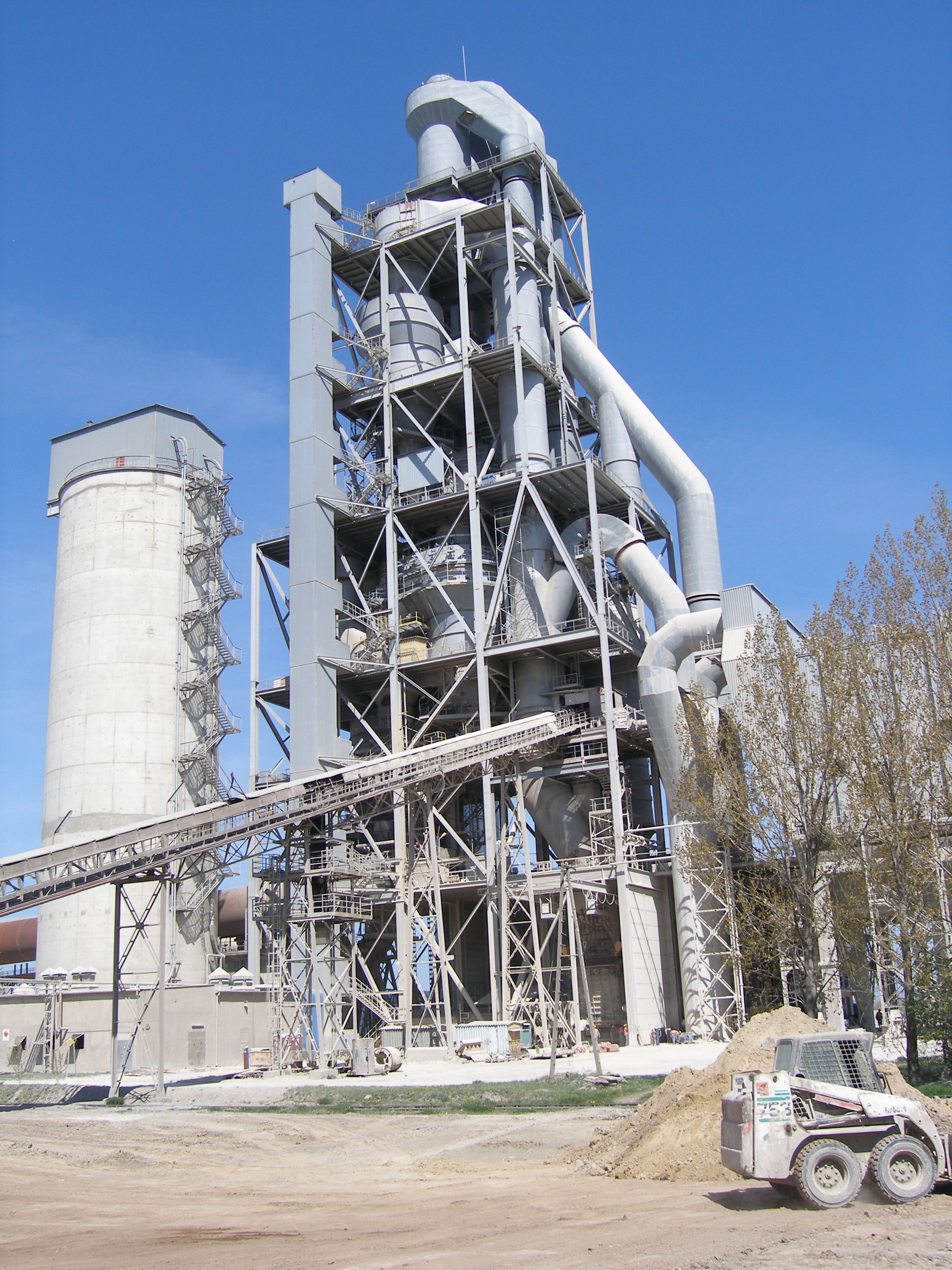 Cement plant